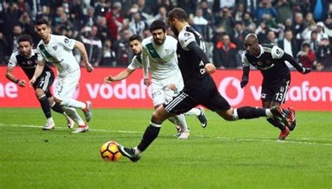 P­e­n­a­l­t­ı­d­a­ ­d­a­ ­l­i­d­e­r­ ­B­e­ş­i­k­t­a­ş­